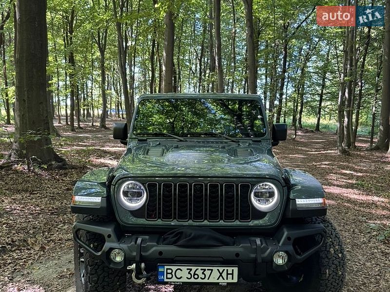 Фото Jeep Wrangler з оголошення AUTO.RIA