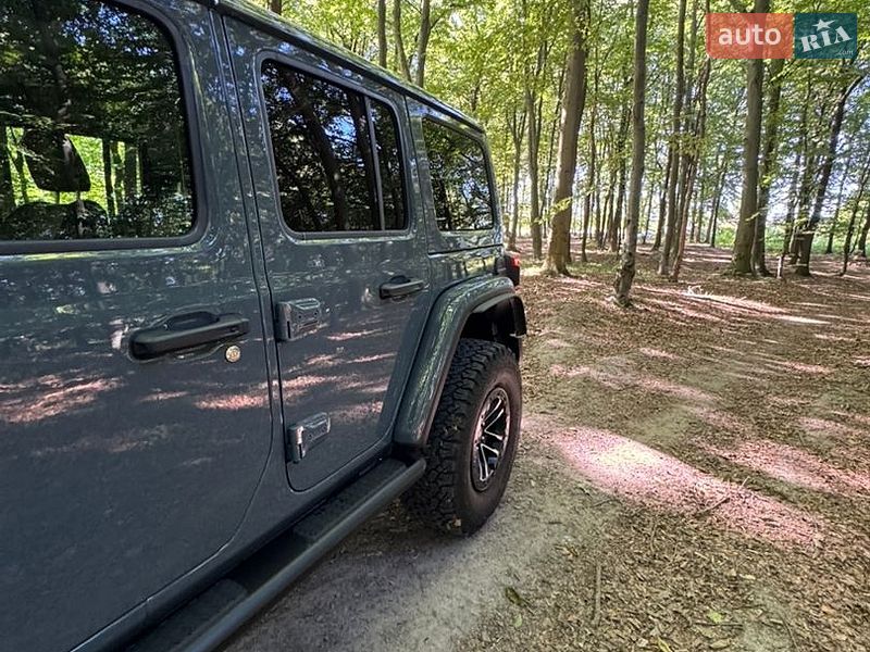 Фото Jeep Wrangler з оголошення AUTO.RIA