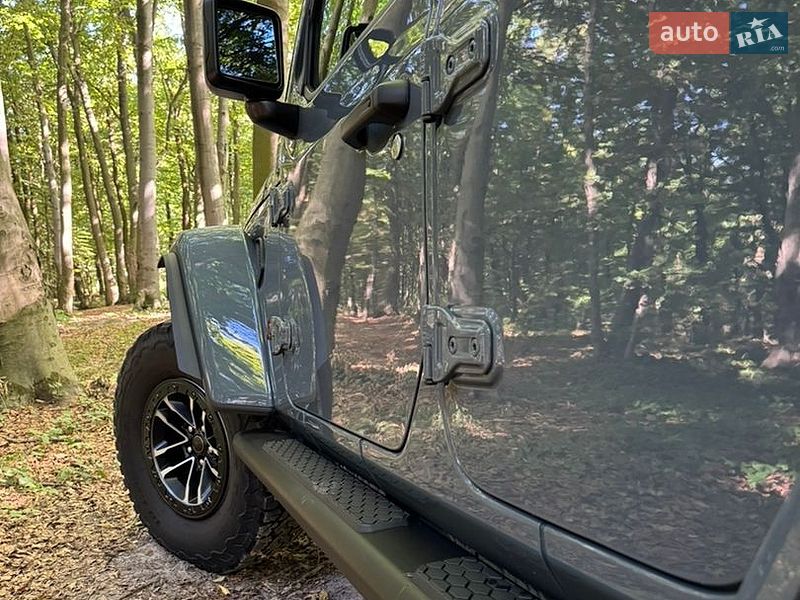 Фото Jeep Wrangler з оголошення AUTO.RIA