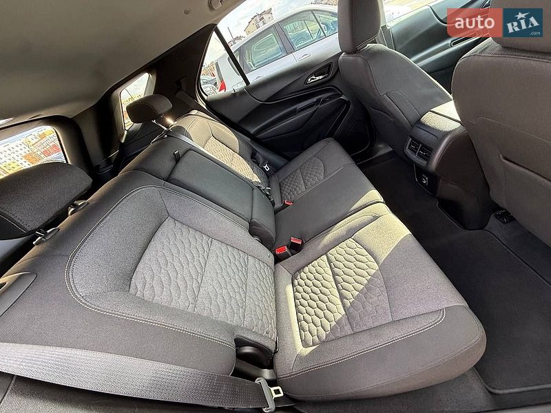 Фото Chevrolet Equinox з оголошення AUTO.RIA