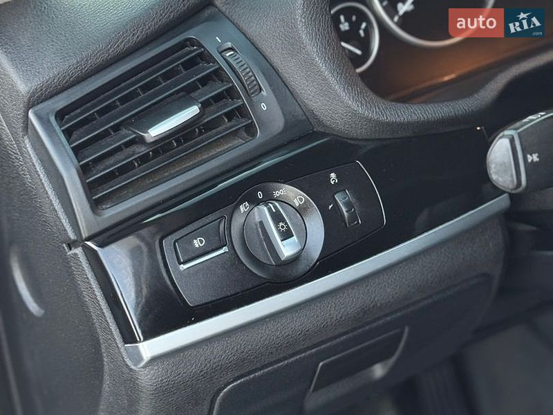 Фото BMW X3 з оголошення AUTO.RIA
