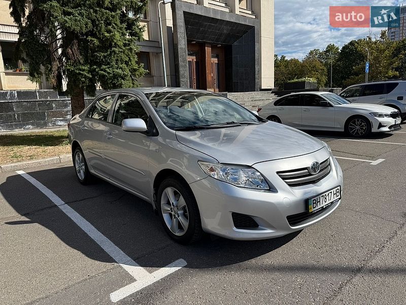 Фото Toyota Corolla з оголошення AUTO.RIA
