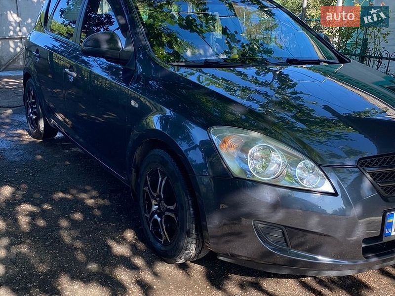 Фото Kia Ceed з оголошення AUTO.RIA