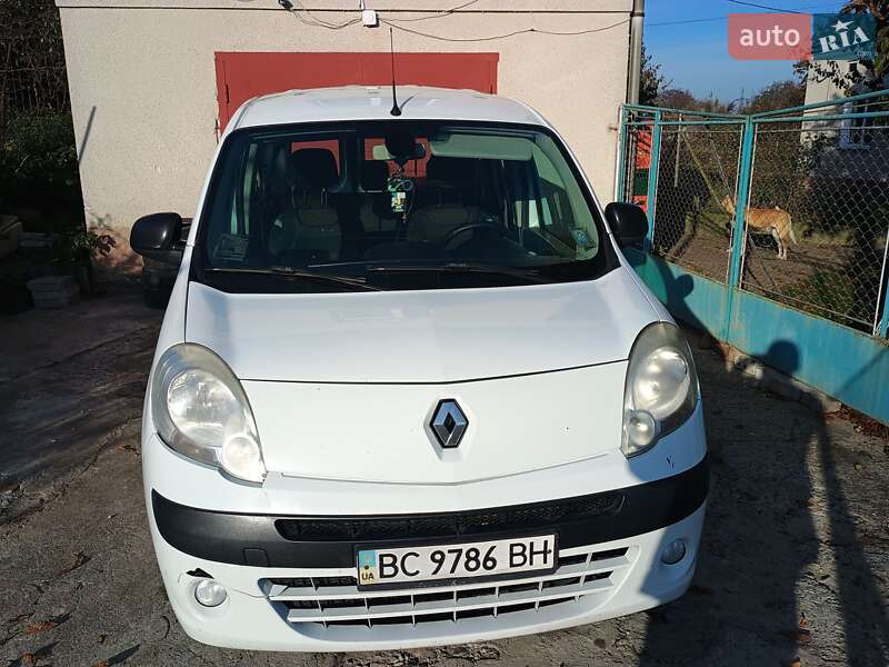 Фото Renault Kangoo з оголошення AUTO.RIA
