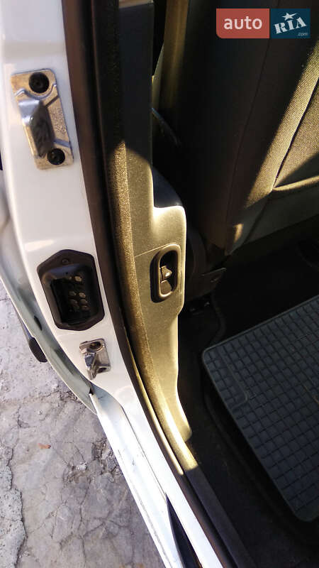 Фото Renault Kangoo з оголошення AUTO.RIA