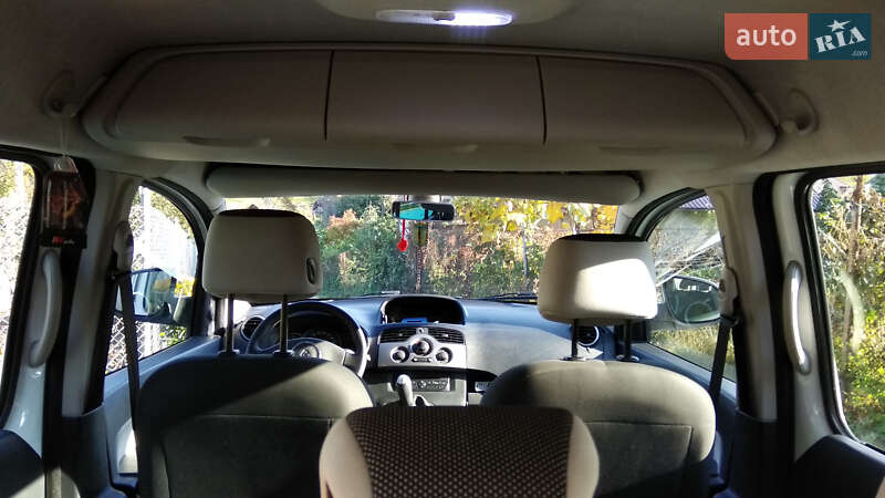 Фото Renault Kangoo з оголошення AUTO.RIA