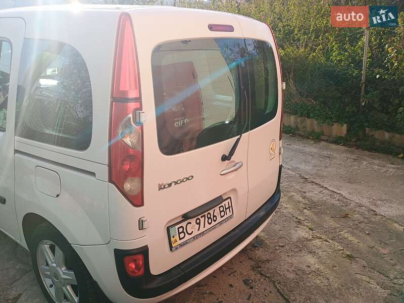 Фото Renault Kangoo з оголошення AUTO.RIA