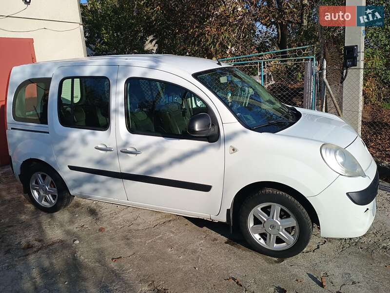 Фото Renault Kangoo з оголошення AUTO.RIA