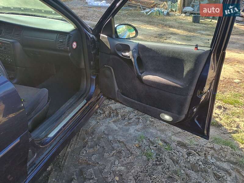 Фото Opel Vectra з оголошення AUTO.RIA