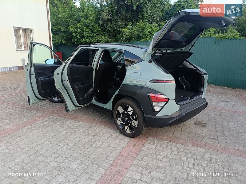 Фото Hyundai Kona з оголошення AUTO.RIA