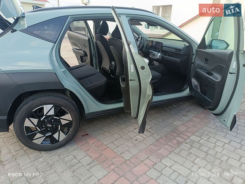 Фото Hyundai Kona з оголошення AUTO.RIA