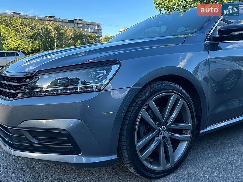 Фото Volkswagen Passat з оголошення AUTO.RIA
