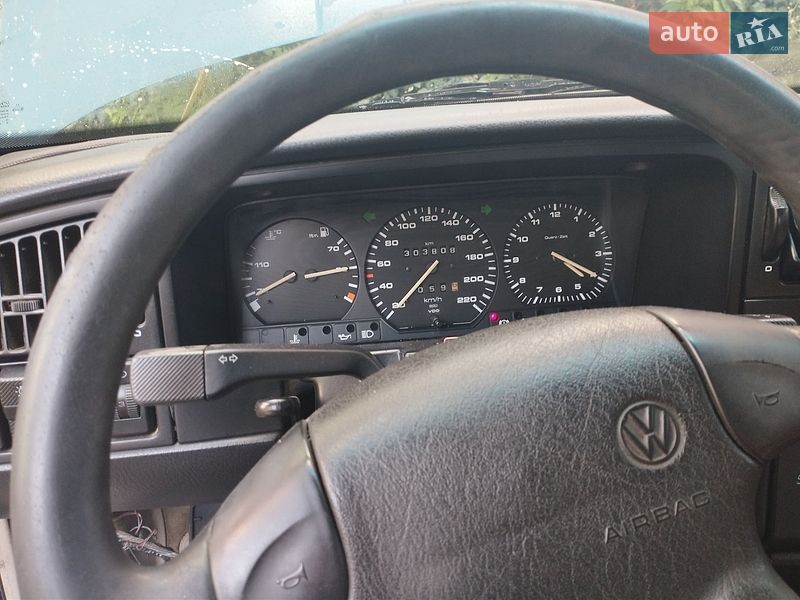 Фото Volkswagen Passat з оголошення AUTO.RIA