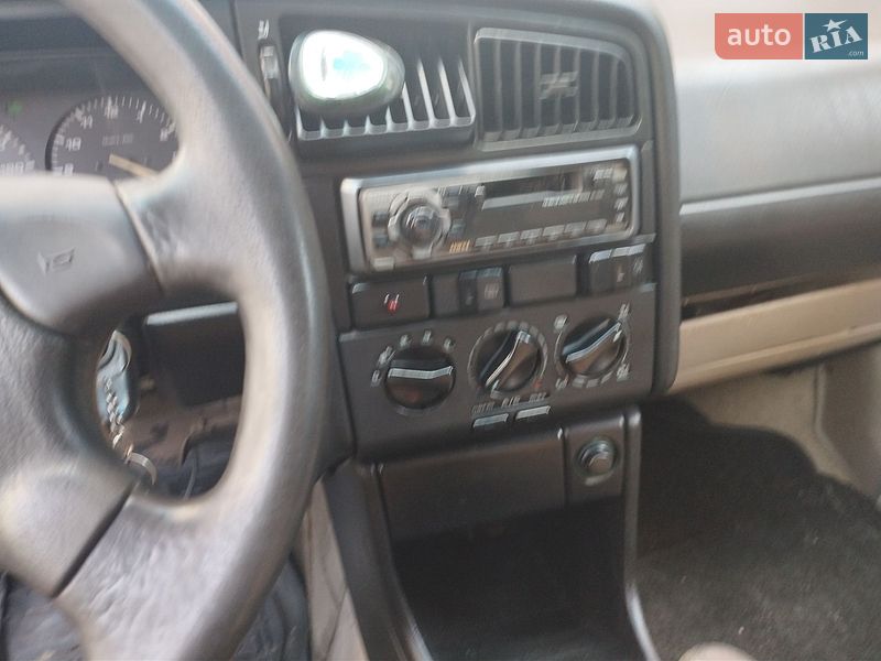 Фото Volkswagen Passat з оголошення AUTO.RIA