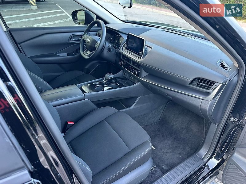 Фото Nissan Rogue з оголошення AUTO.RIA