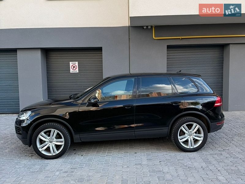 Фото Volkswagen Touareg з оголошення AUTO.RIA