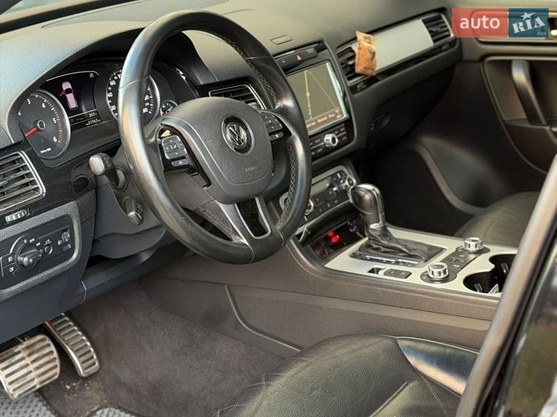 Фото Volkswagen Touareg з оголошення AUTO.RIA