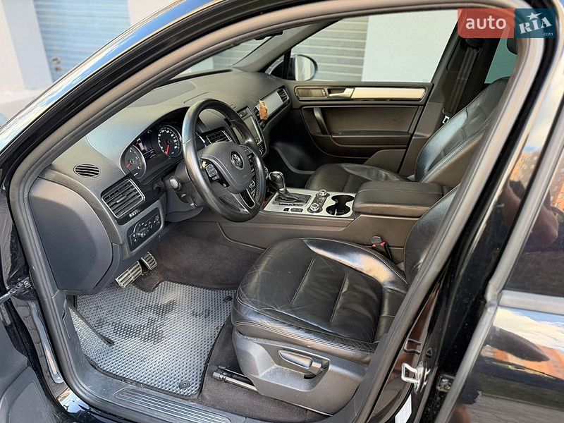 Фото Volkswagen Touareg з оголошення AUTO.RIA