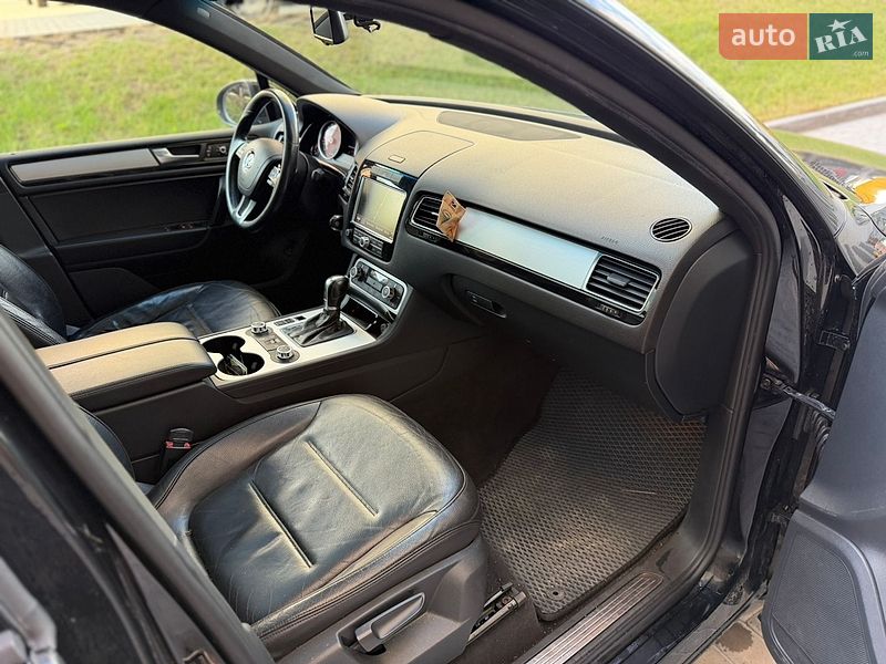 Фото Volkswagen Touareg з оголошення AUTO.RIA