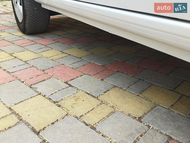 Фото Renault Kangoo з оголошення AUTO.RIA