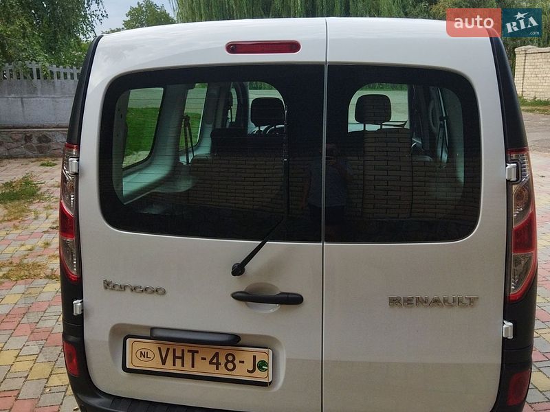 Фото Renault Kangoo з оголошення AUTO.RIA
