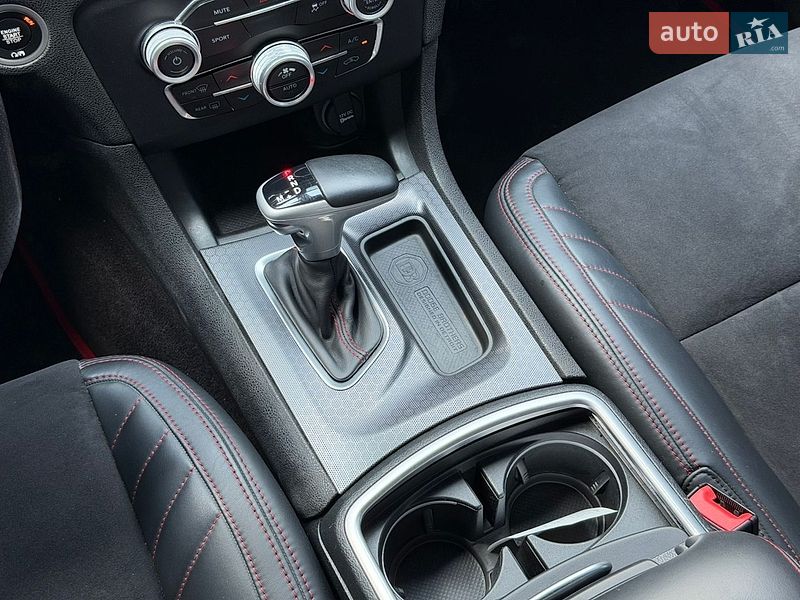 Фото Dodge Charger з оголошення AUTO.RIA