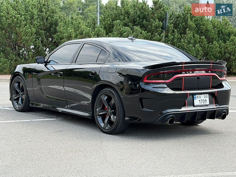 Фото Dodge Charger з оголошення AUTO.RIA