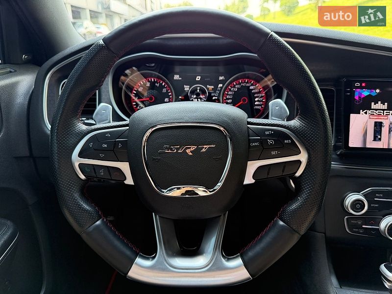 Фото Dodge Charger з оголошення AUTO.RIA