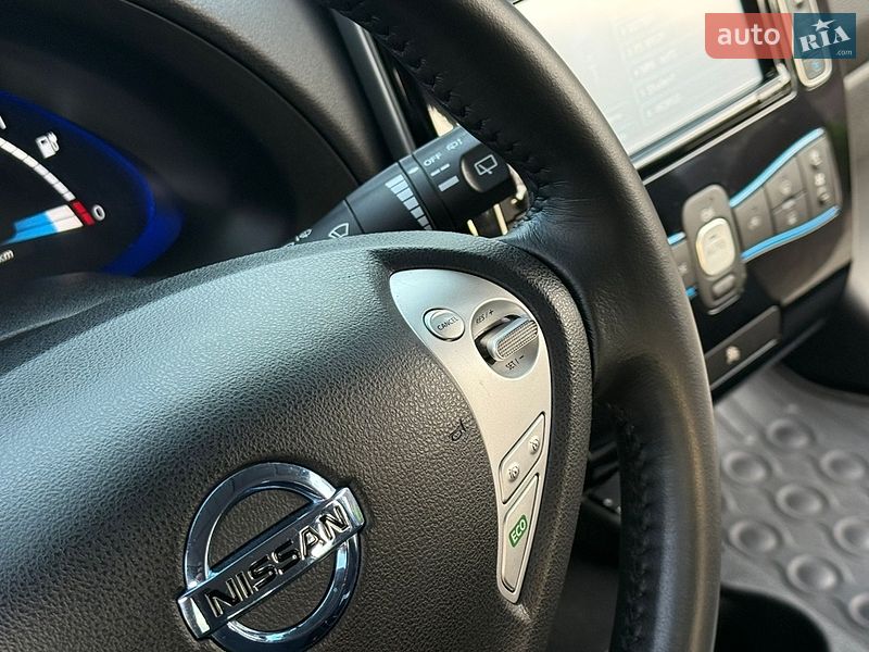 Фото Nissan Leaf з оголошення AUTO.RIA
