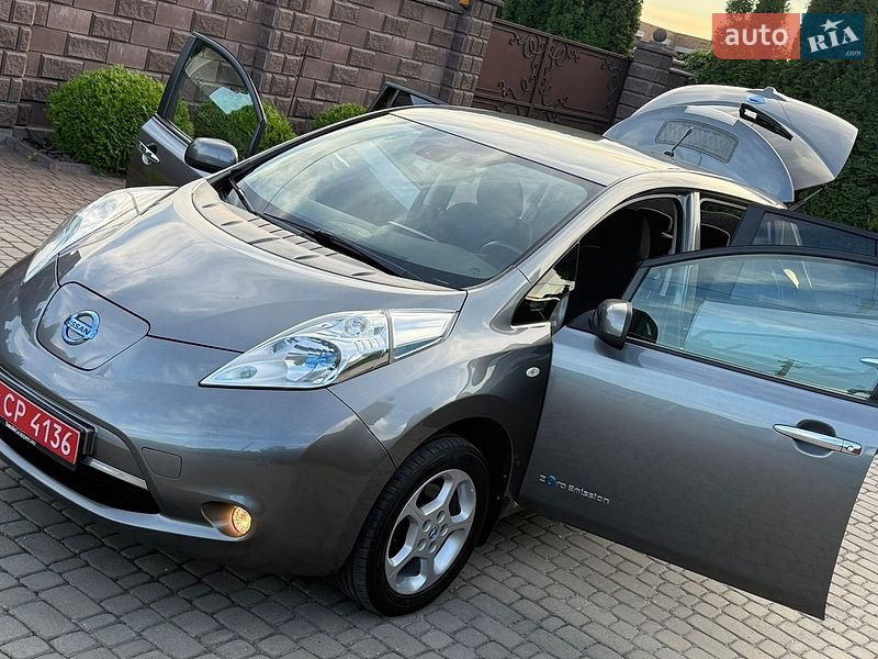 Фото Nissan Leaf з оголошення AUTO.RIA