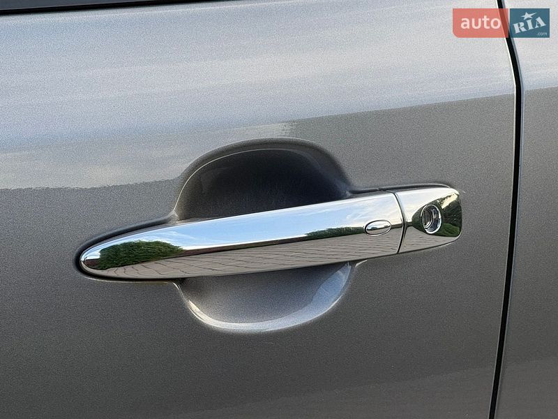 Фото Nissan Leaf з оголошення AUTO.RIA