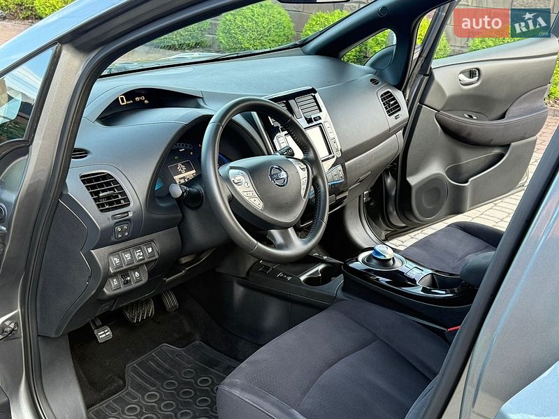 Фото Nissan Leaf з оголошення AUTO.RIA