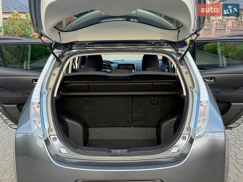 Фото Nissan Leaf з оголошення AUTO.RIA