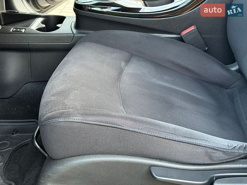 Фото Nissan Leaf з оголошення AUTO.RIA
