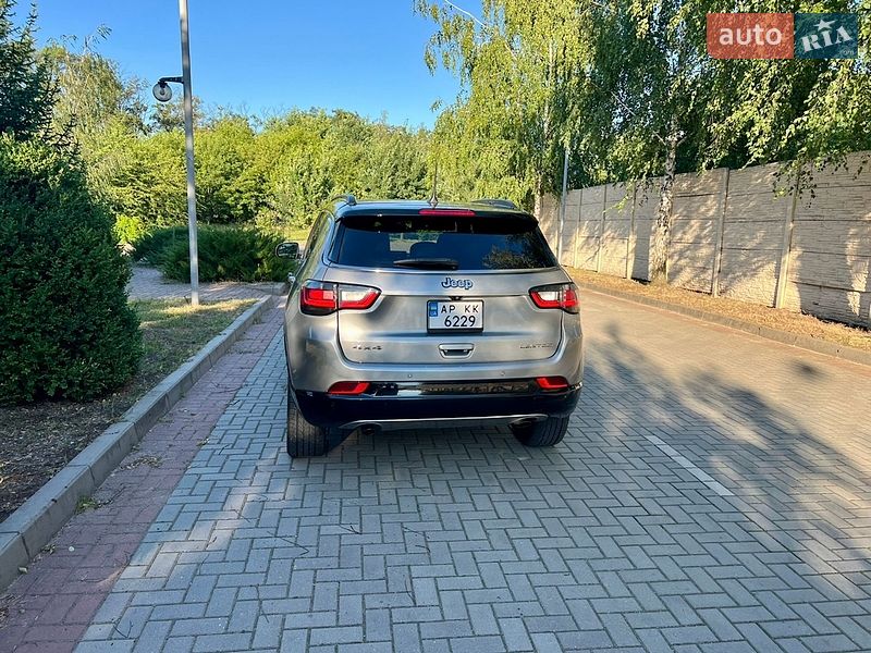 Фото Jeep Compass з оголошення AUTO.RIA
