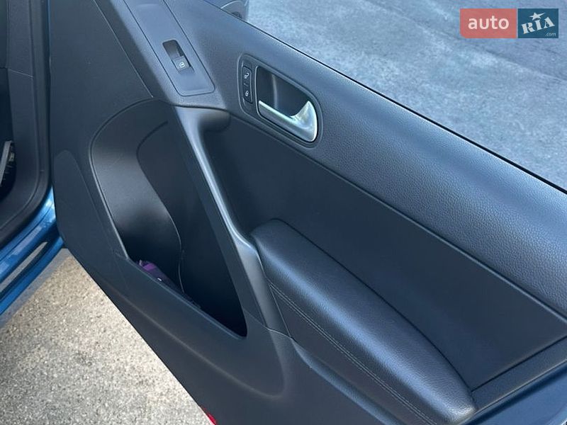 Фото Volkswagen Tiguan з оголошення AUTO.RIA