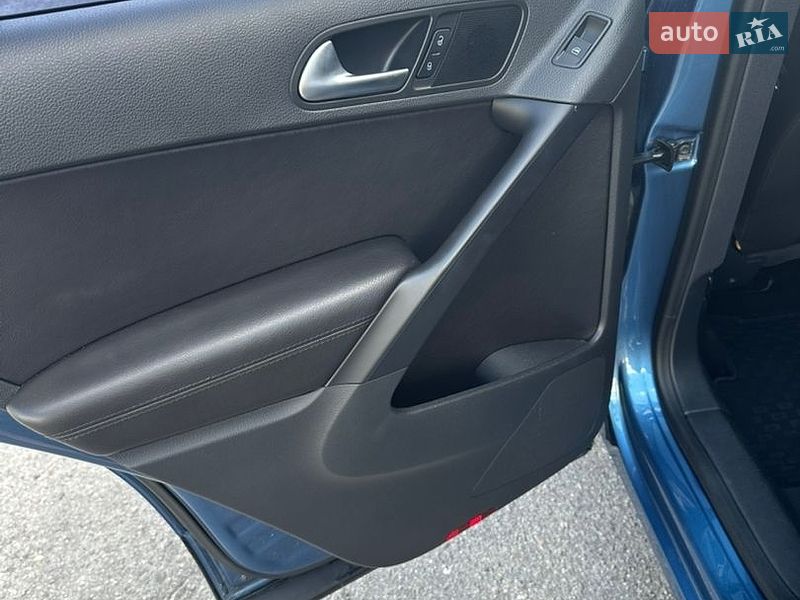 Фото Volkswagen Tiguan з оголошення AUTO.RIA