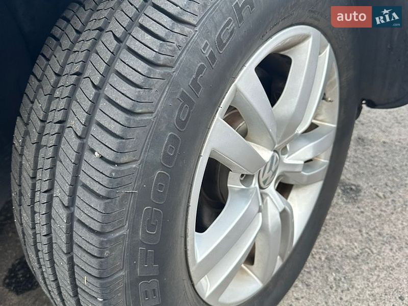 Фото Volkswagen Tiguan з оголошення AUTO.RIA