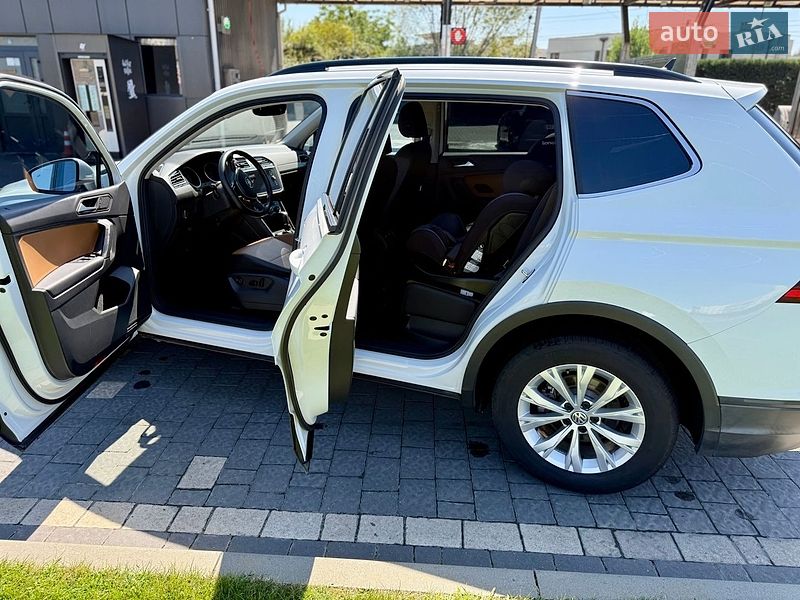Фото Volkswagen Tiguan з оголошення AUTO.RIA
