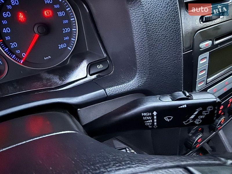 Фото Volkswagen Golf з оголошення AUTO.RIA