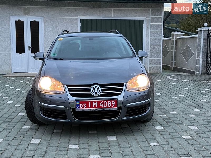 Фото Volkswagen Golf з оголошення AUTO.RIA