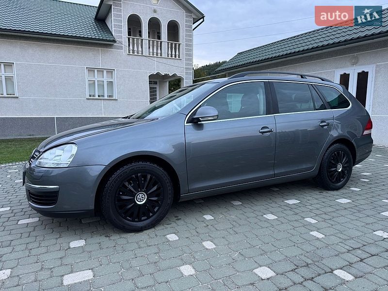 Фото Volkswagen Golf з оголошення AUTO.RIA