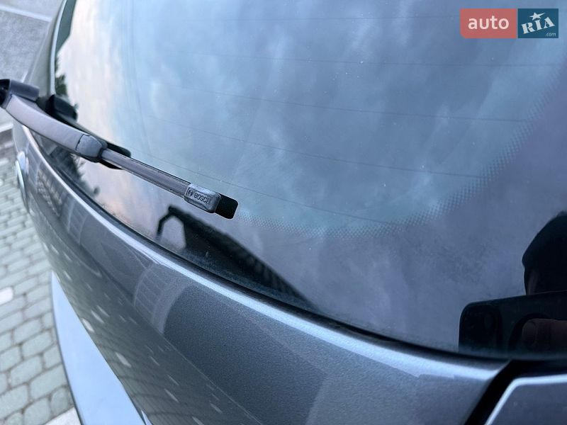Фото Volkswagen Golf з оголошення AUTO.RIA