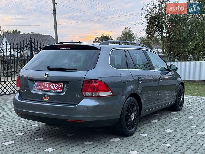 Фото Volkswagen Golf з оголошення AUTO.RIA