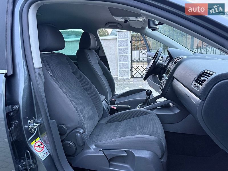 Фото Volkswagen Golf з оголошення AUTO.RIA