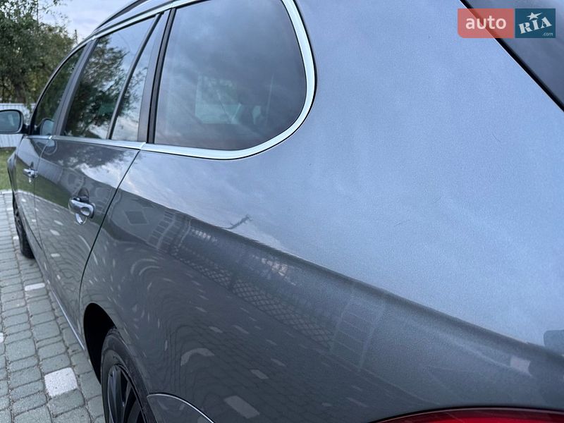 Фото Volkswagen Golf з оголошення AUTO.RIA