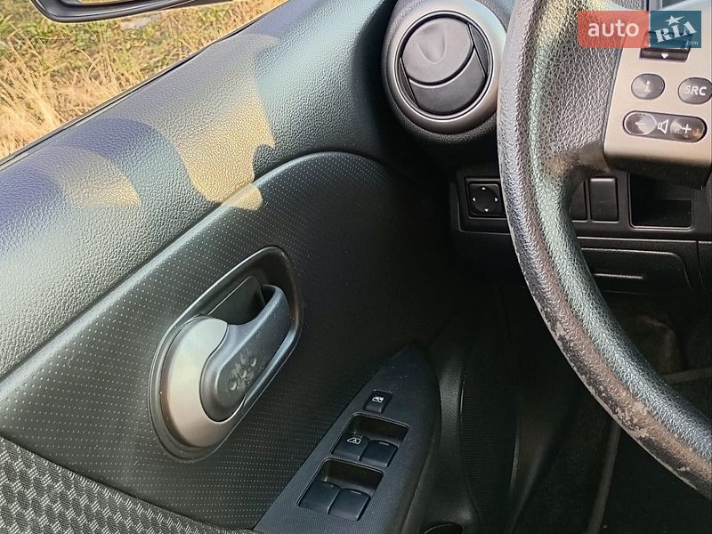 Фото Nissan Note з оголошення AUTO.RIA