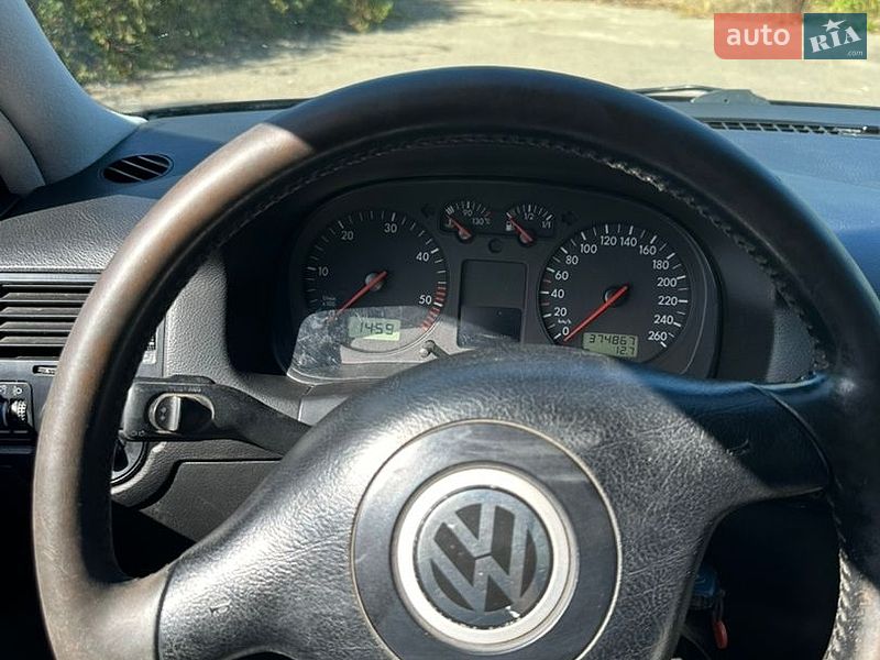 Фото Volkswagen Bora з оголошення AUTO.RIA