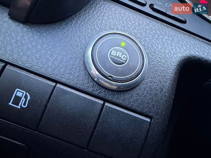 Фото Toyota Camry з оголошення AUTO.RIA