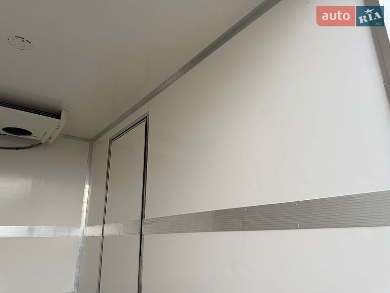 Фото Renault Master з оголошення AUTO.RIA